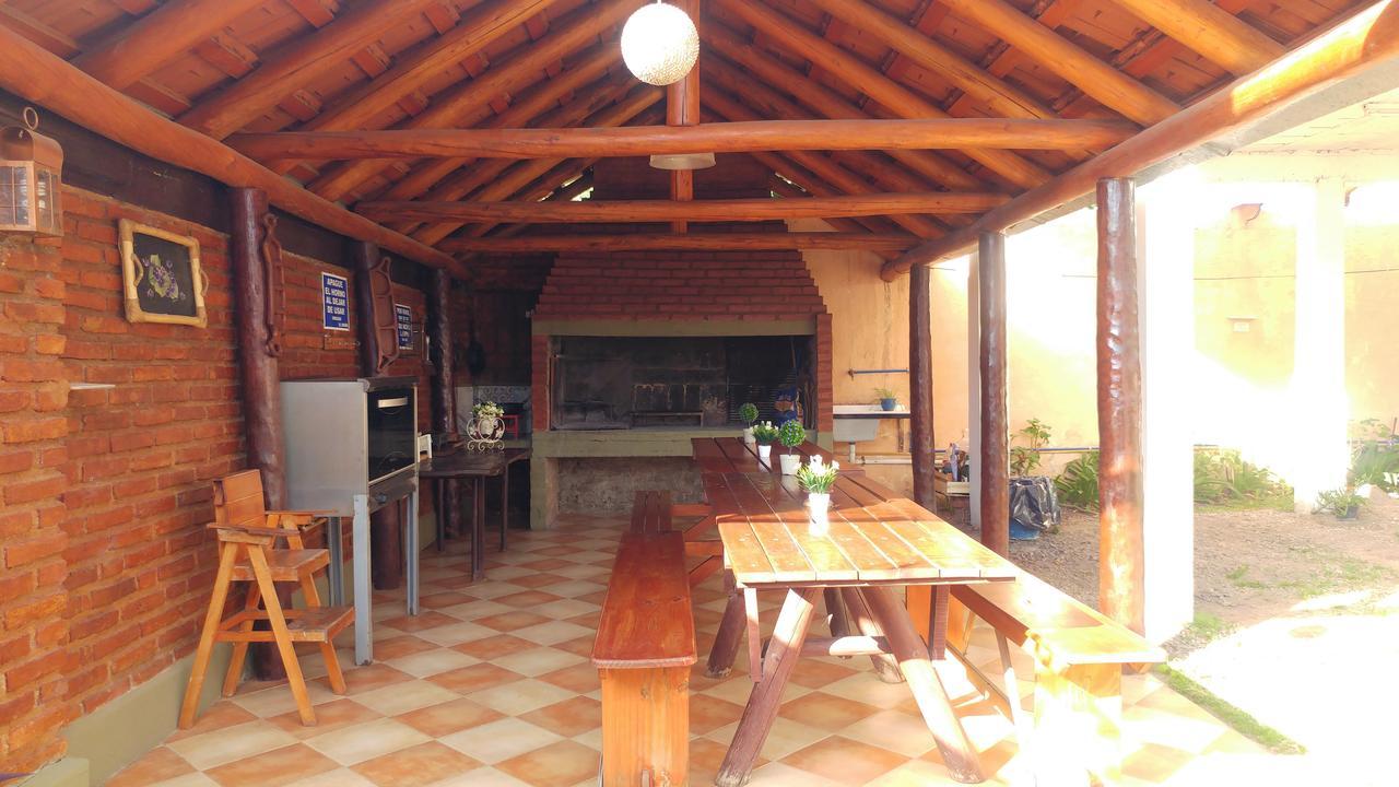 ヴィラ・カルロス・パス Bungalows Punta Azulアパートホテル エクステリア 写真