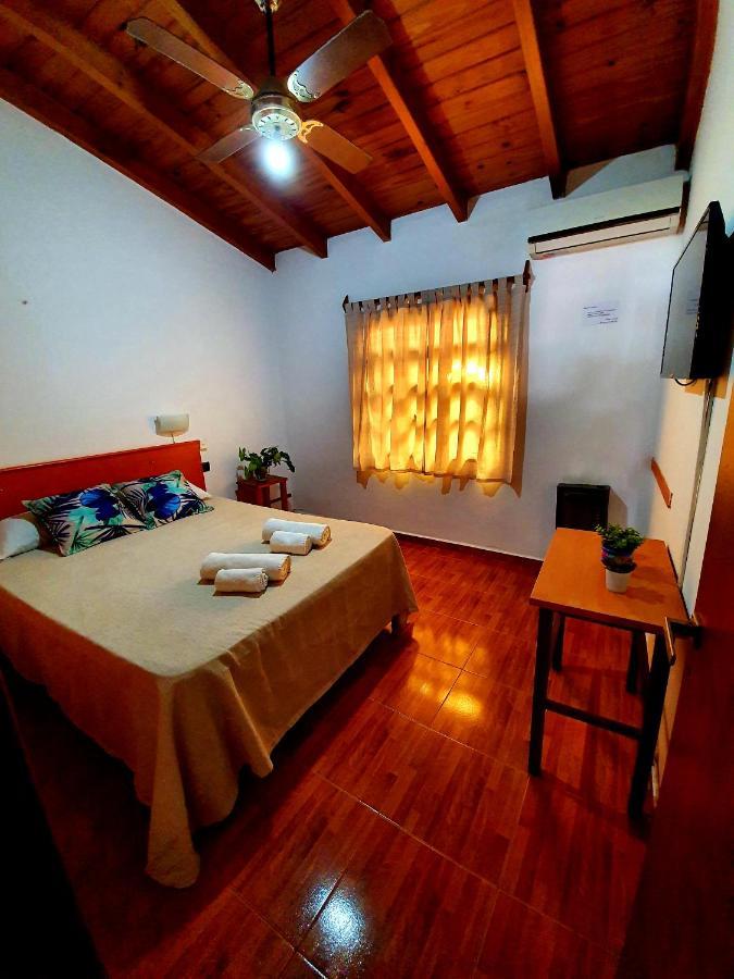 ヴィラ・カルロス・パス Bungalows Punta Azulアパートホテル 部屋 写真
