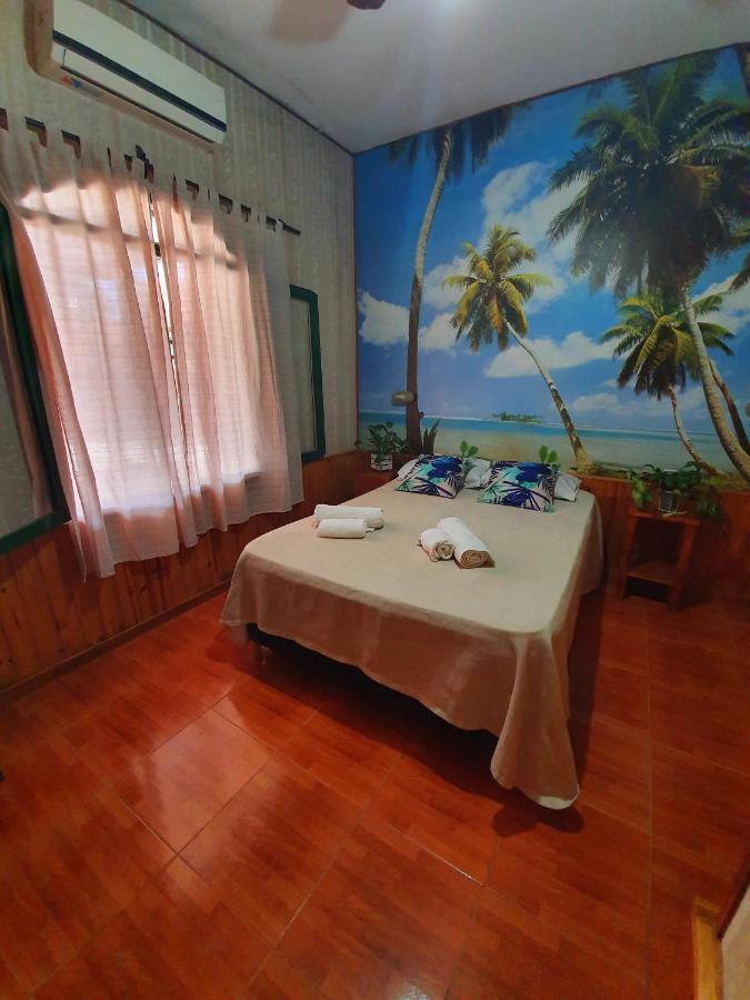 ヴィラ・カルロス・パス Bungalows Punta Azulアパートホテル 部屋 写真
